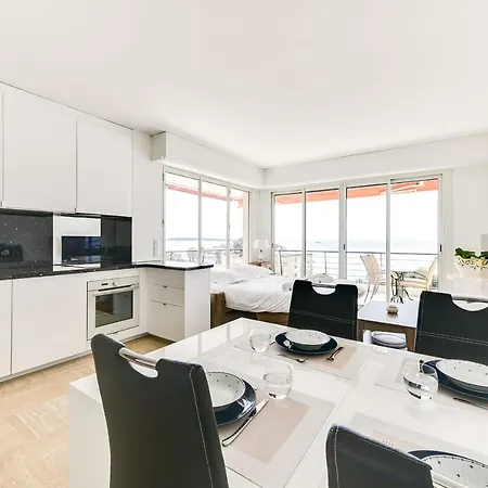 Immogroom- 2 Bedrooms -panoramic Sea View - Huge Terrace - Beach Appartamento *